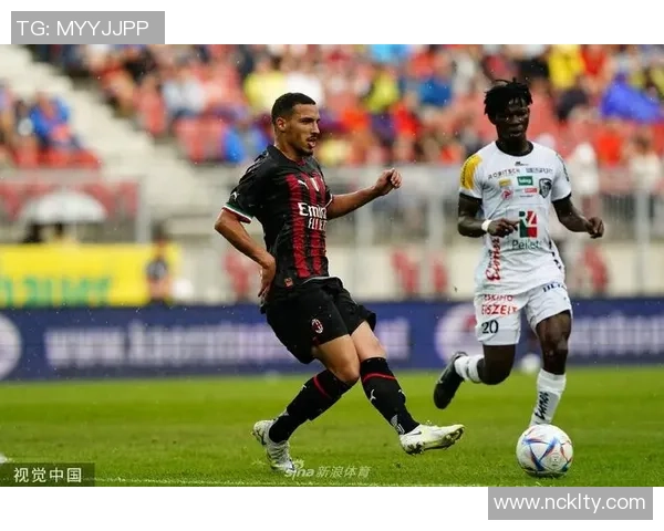 友谊赛惊现冷门巴黎圣日耳曼与AC米兰战成平局引发全场热议