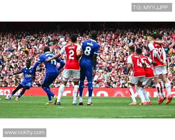 英超精彩对决阿森纳大胜曼城四球狂潮与神扑瞬间震撼全场