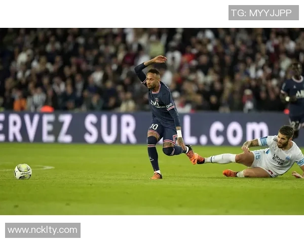 德甲精彩对决皇马逆转巴黎圣日耳曼帽子戏法点燃全场热情