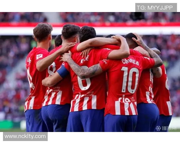 西甲精彩对决里昂豪取三球大胜莱比锡引爆全场热情