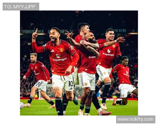 中超联赛曼联与热刺激战成平局数据分析揭示比赛精彩瞬间