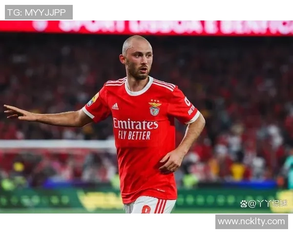 本菲卡与阿森纳友谊赛激战成平局精彩瞬间回顾