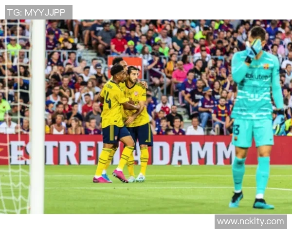 足总杯精彩对决尤文图斯逆转阿森纳乌龙球成比赛转折点解析